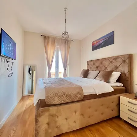 White Homes - Point Appartement Podgorica